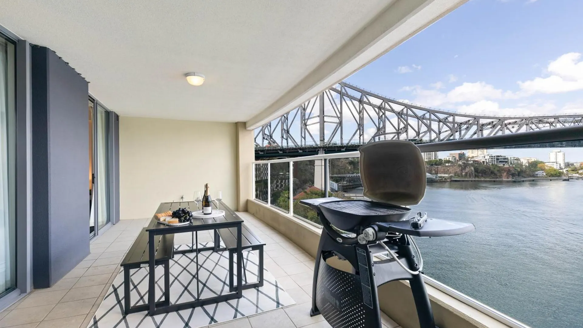 Aab Apartments Brisbane Australia